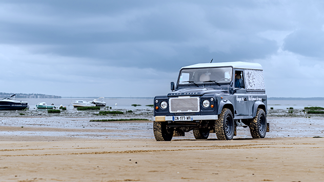 LAND-ROVER-DEFENDER